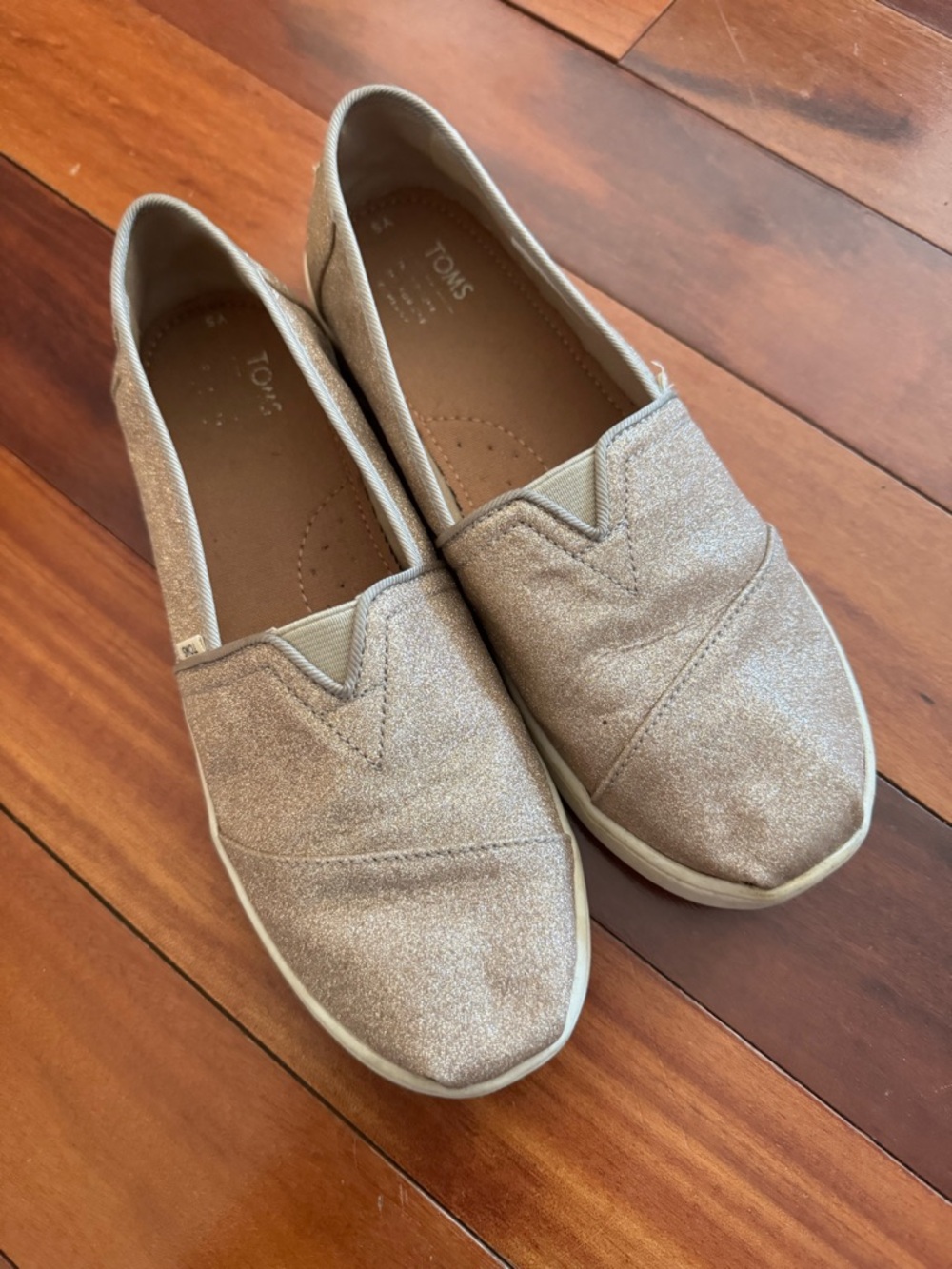 TOMS girls Metallic Slip-On glittery pink